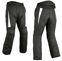 PANTALON DE CORDURA IMPERMEABLE CON PROTECCIONES