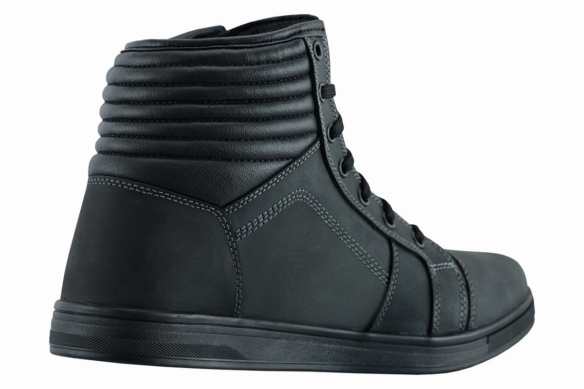 ZAPATILLAS MOTO STREET EN PIEL CON PROTECCIONES CE