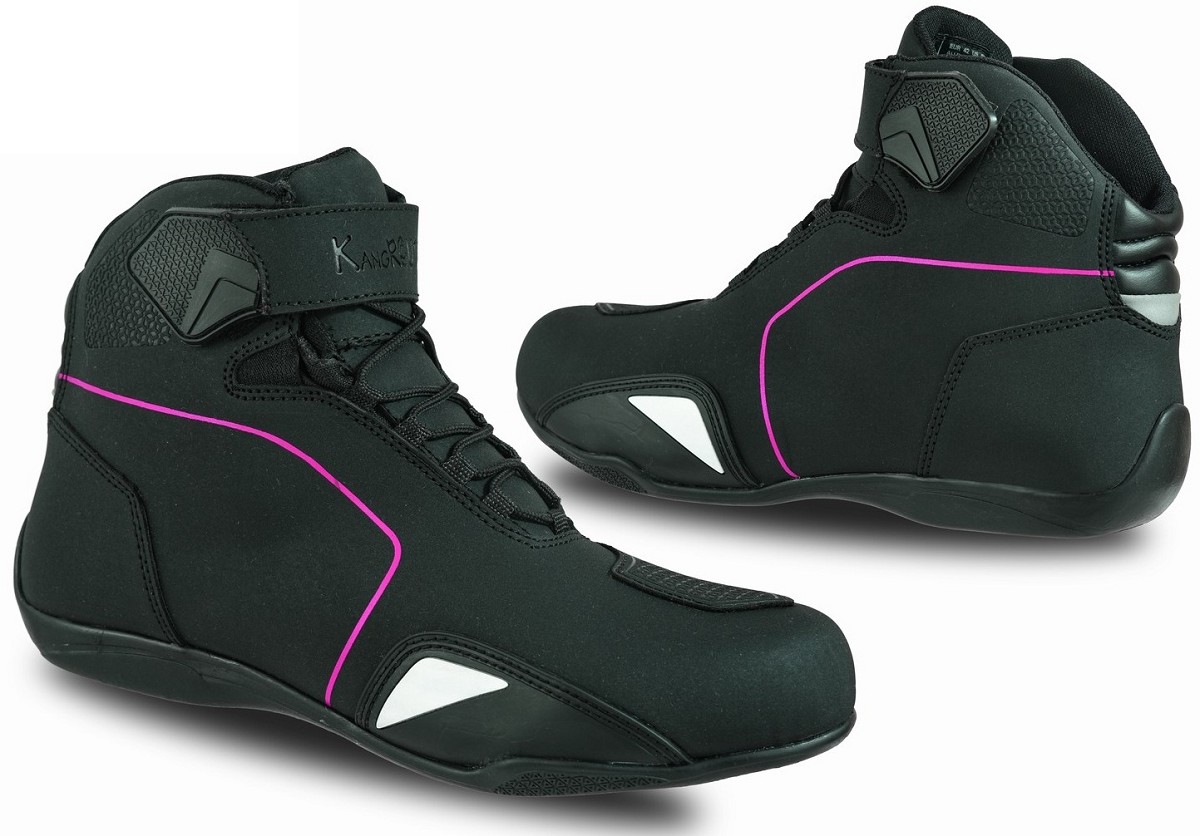 ZAPATILLAS DE MOTO PARA MUJER, IMPERMEABLES Y TRANSPIRABLES CON HOMOLOGACIÓN CE Y EPI ZAPATILLAS DE MOTO PARA MUJER, IMPERMEABLES Y TRANSPIRABLES CON HOMOLOGACIÓN CE Y EPI