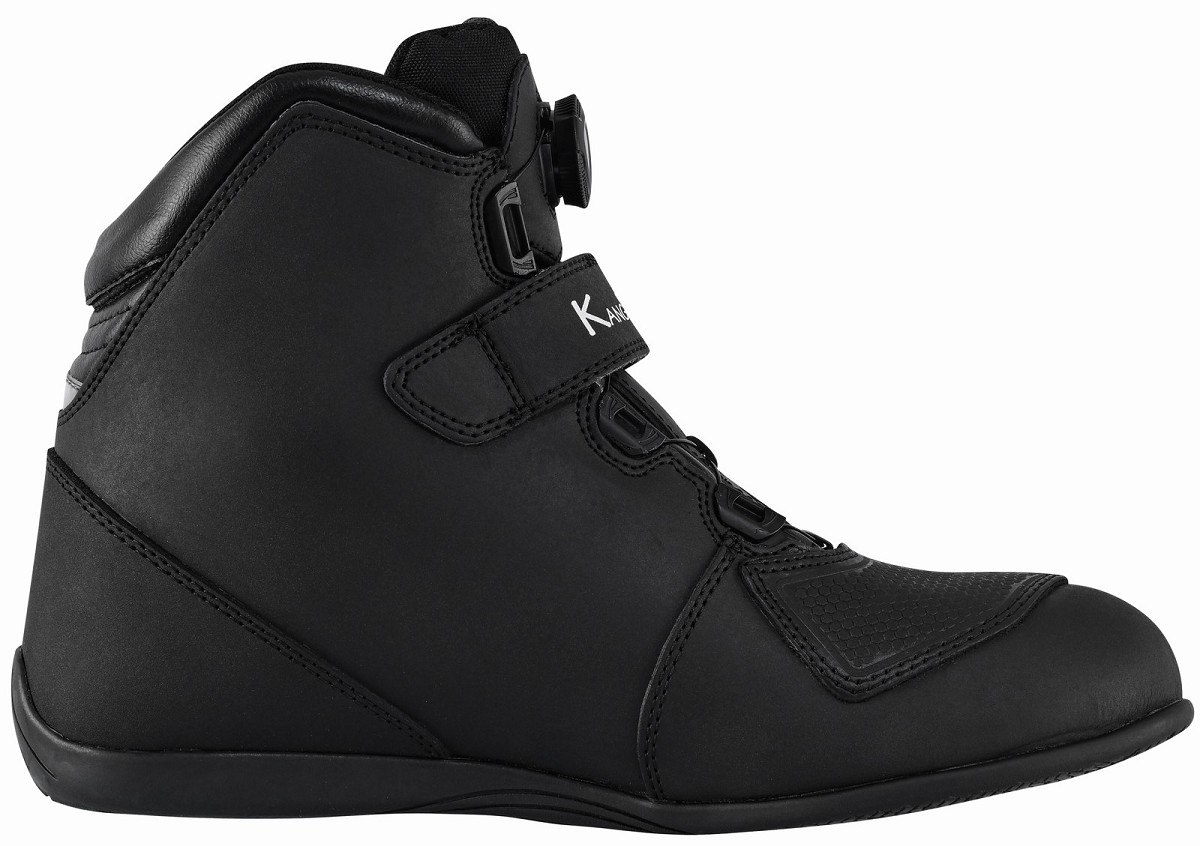 ZAPATILLAS DE MOTO IMPERMEABLES Y TRANSPIRABLES CON HOMOLOGACIÓN CE Y EPI ZAPATILLAS DE MOTO IMPERMEABLES Y TRANSPIRABLES CON HOMOLOGACIÓN CE Y EPI