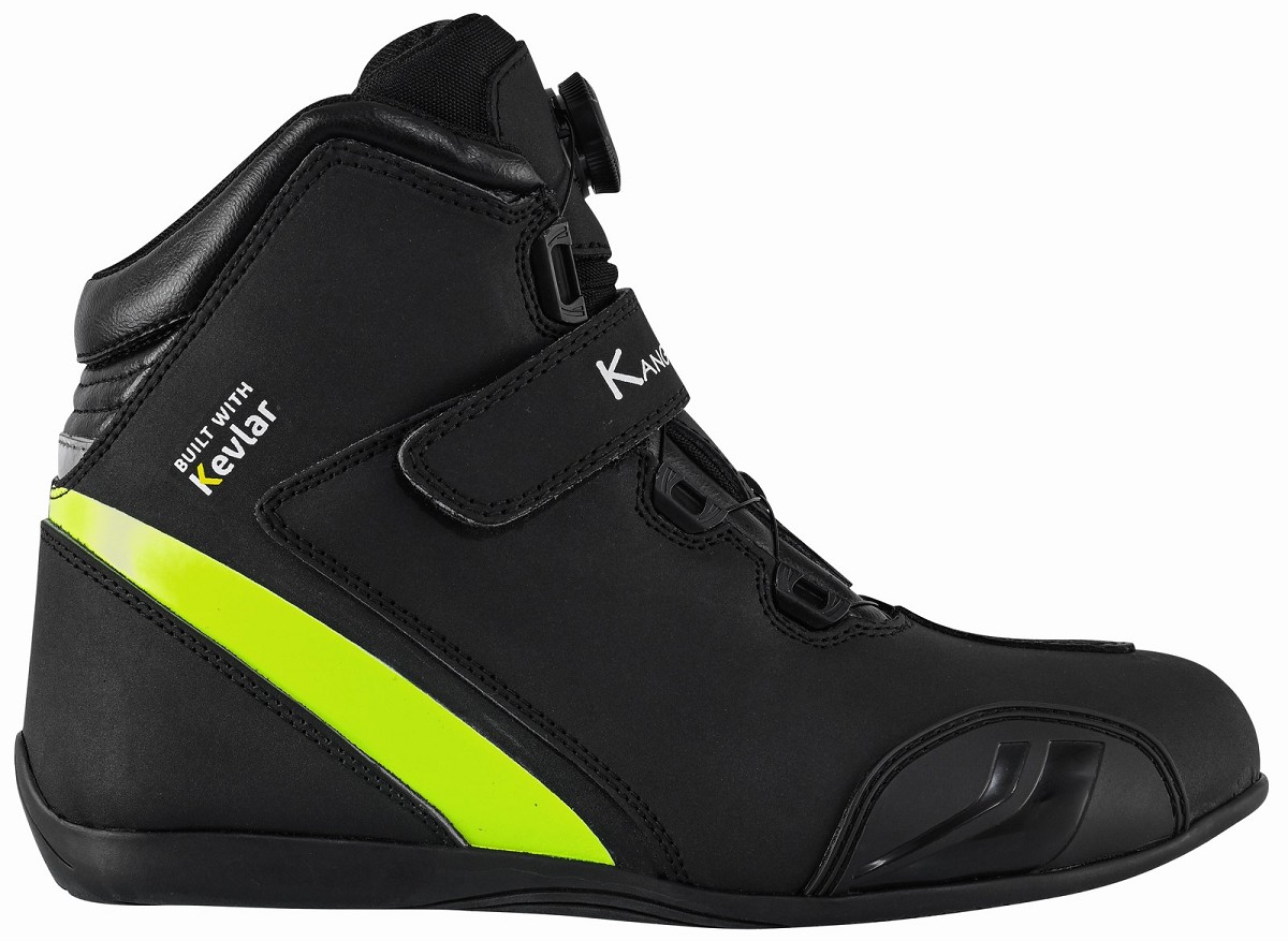 ZAPATILLAS DE MOTO IMPERMEABLES Y TRANSPIRABLES CON HOMOLOGACIÓN CE Y EPI ZAPATILLAS DE MOTO IMPERMEABLES Y TRANSPIRABLES CON HOMOLOGACIÓN CE Y EPI