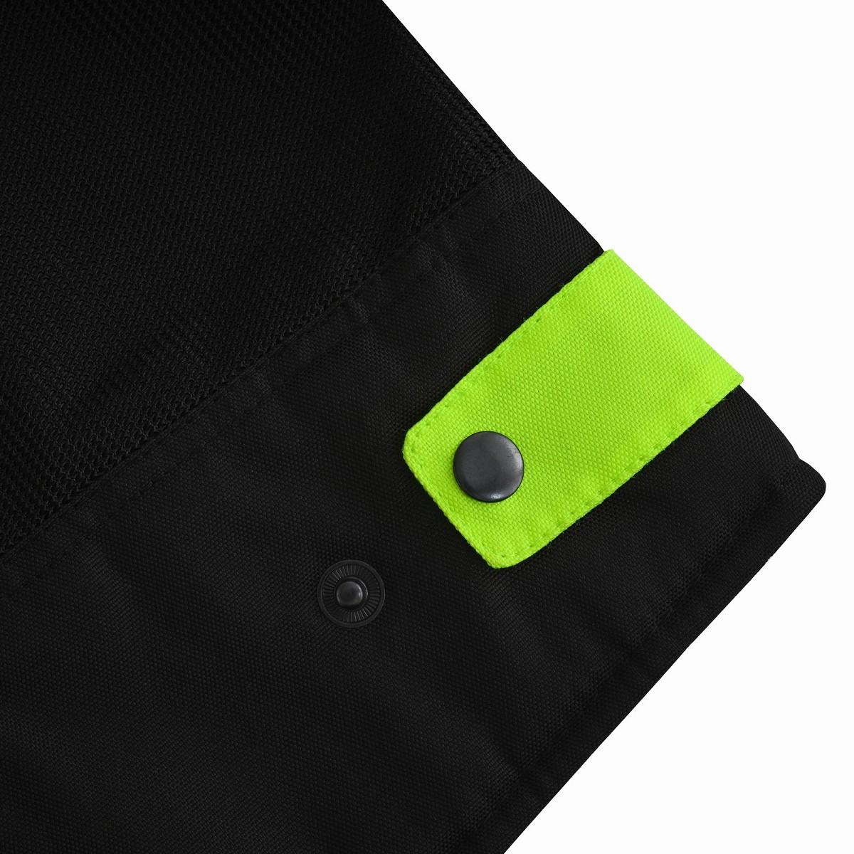 CHAQUETA DE MOTO PARA VERANO, PERFORADA, CON PROTECCIONES CE Y FORRO IMPERMEABLE DESMONTABLE. CERTIFICACIÓN CE CLASE AA. CHAQUETA DE MOTO PARA VERANO, PERFORADA, CON PROTECCIONES CE Y FORRO IMPERMEABLE DESMONTABLE. CERTIFICACIÓN CE CLASE AA.