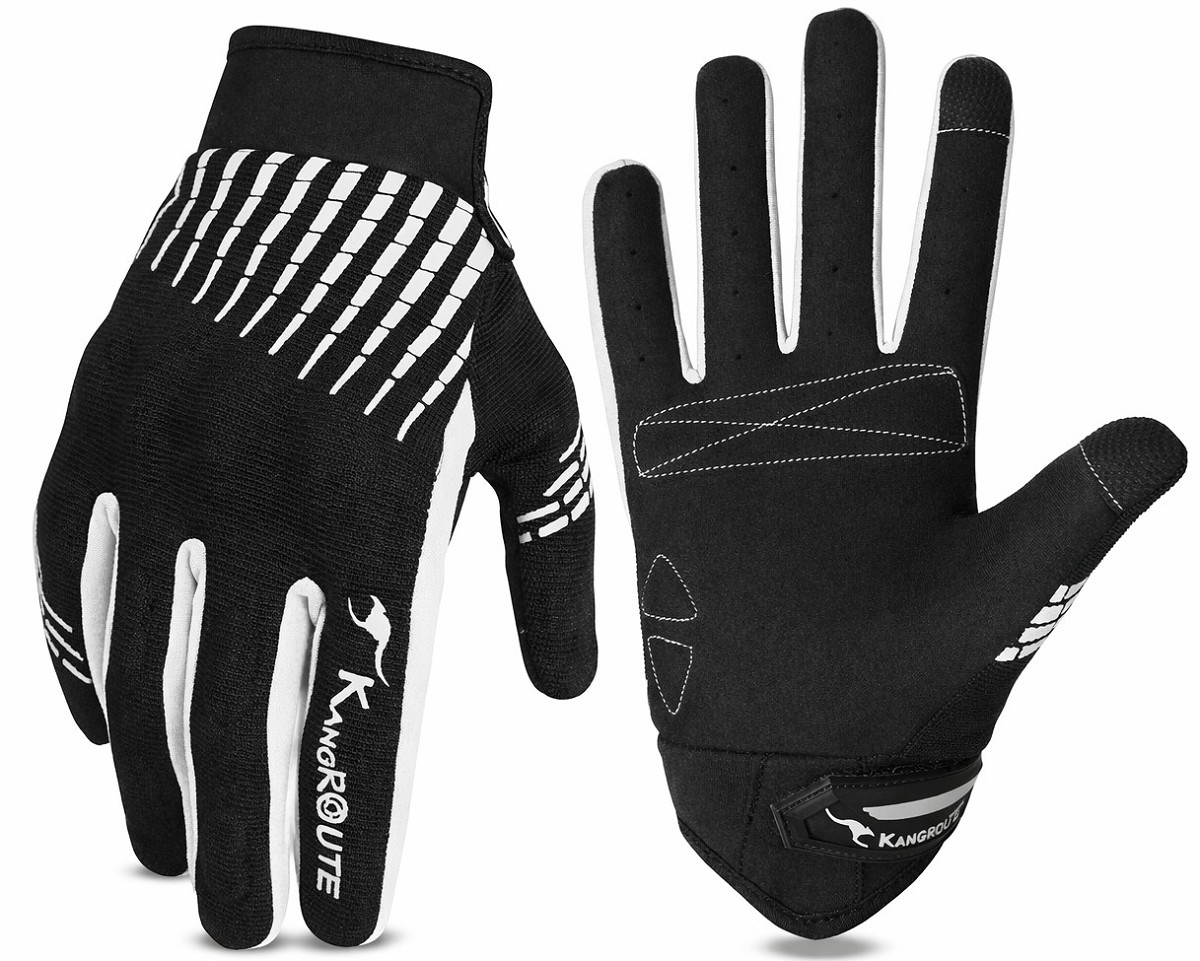 GUANTES DE MOTO LIGEROS CONFECCIONADOS EN TEJIDO ELASTICO, TRANSPIRABLE Y RESISTENTE CON PROTECCIONES PARA VERANO