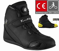 ZAPATILLAS DE MOTO IMPERMEABLES Y TRANSPIRABLES CON HOMOLOGACIÓN CE Y EPI